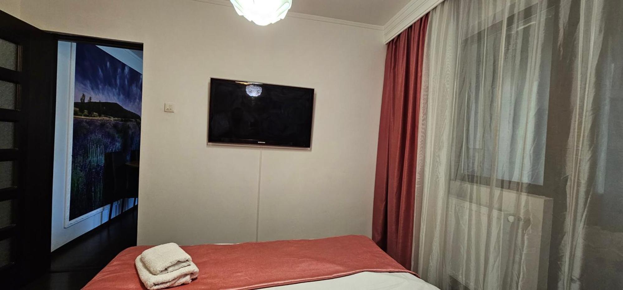 Dorian Apart Constanta Luaran gambar